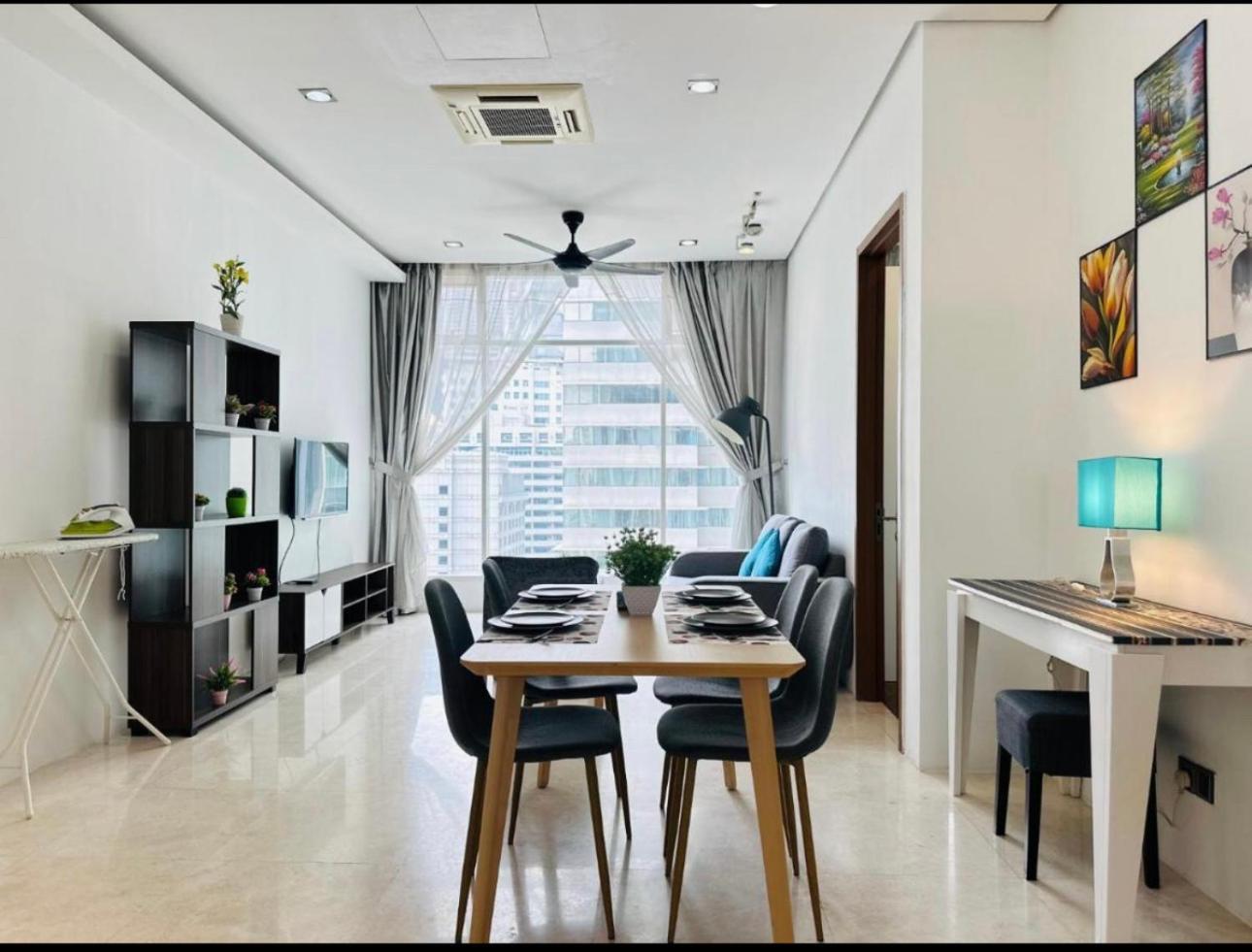 Soho Suites Klcc Kuala Lumpur Exterior photo